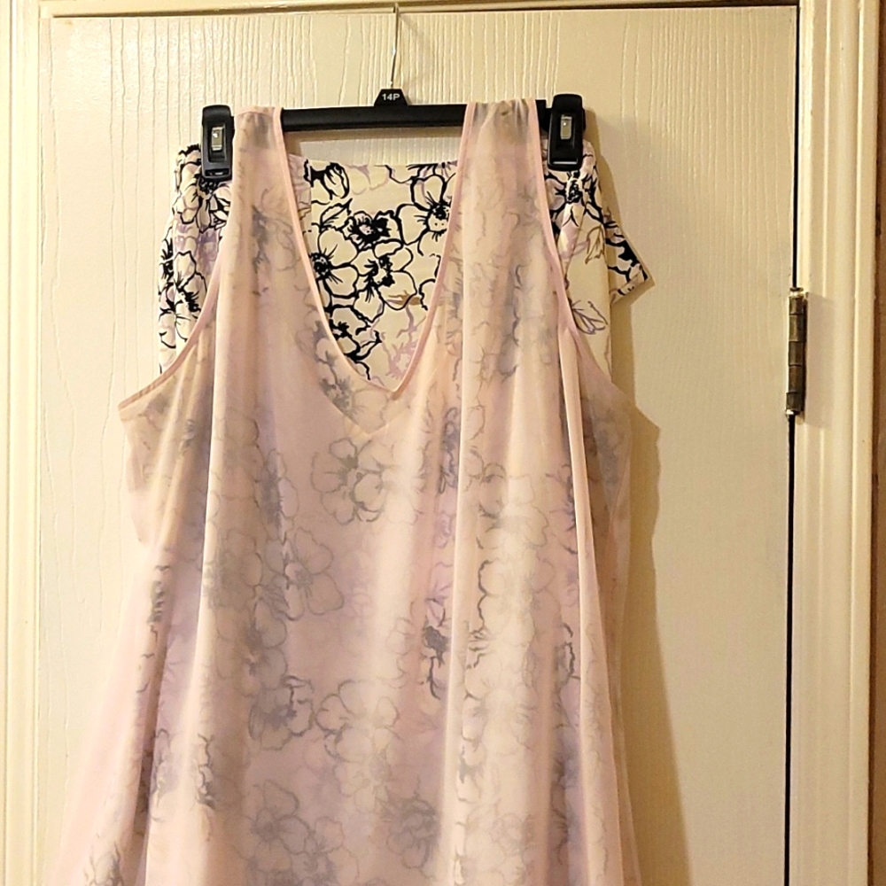 WHBM 2 piece matching set